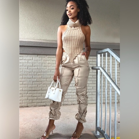 Olive Ruched Detail Trousers with Elegant Fit - Picture 2 of 4